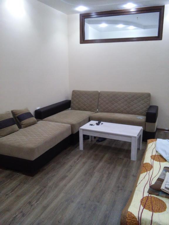 Mari Apartment Batumi Eksteriør bilde