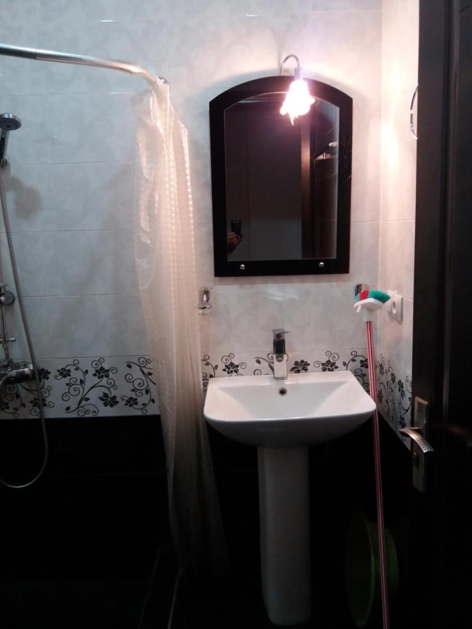 Mari Apartment Batumi Eksteriør bilde
